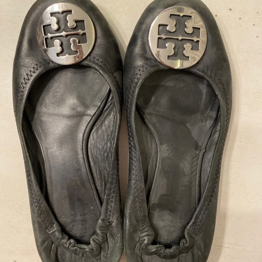 Tory Burch Reva Sized 7.5 Black